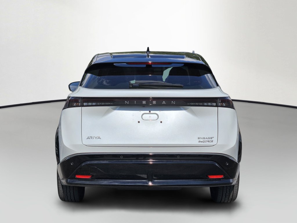 Used 2024 Nissan Ariya AWD image 6
