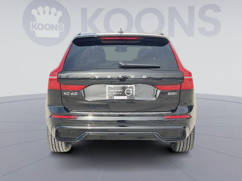 Certified 2024 Volvo XC60 B5 Ultimate w/ Protection Package Premier image 5