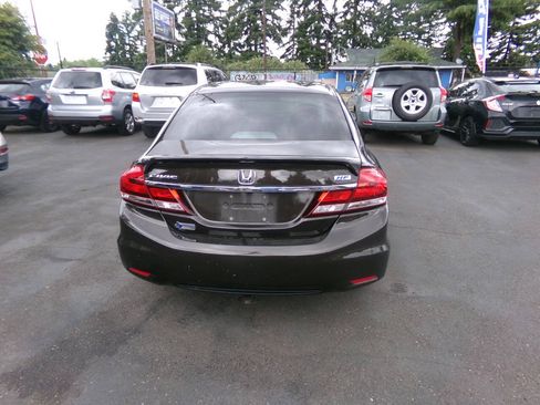Used 2013 Honda Civic HF image 6