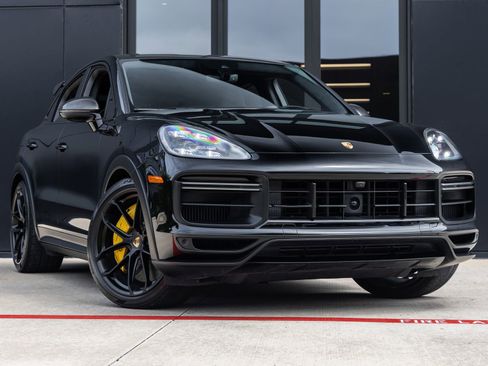 Certified 2023 Porsche Cayenne Turbo GT AWD/4WD image 6