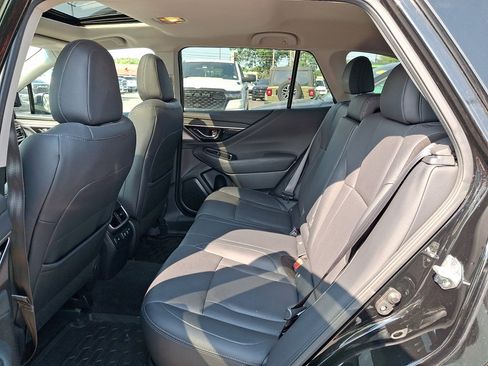 Used 2022 Subaru Outback Limited AWD/4WD image 20