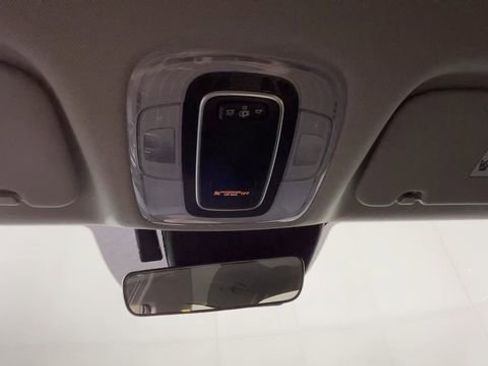 Used 2021 Hyundai Elantra SE FWD image 34