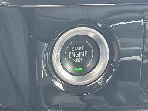 Used 2022 Chevrolet Silverado 1500 LT RWD image 23