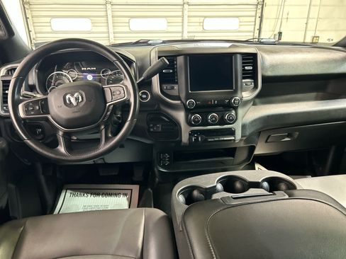 Used 2024 RAM 3500 Tradesman w/ Chrome Appearance Group AWD/4WD image 4