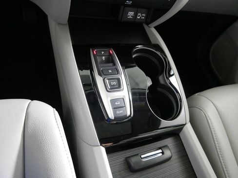 Used 2022 Honda Pilot Touring image 24