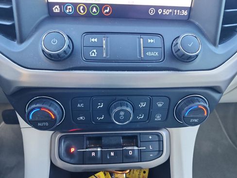 Used 2020 GMC Acadia Denali w/ Trailering Package image 19