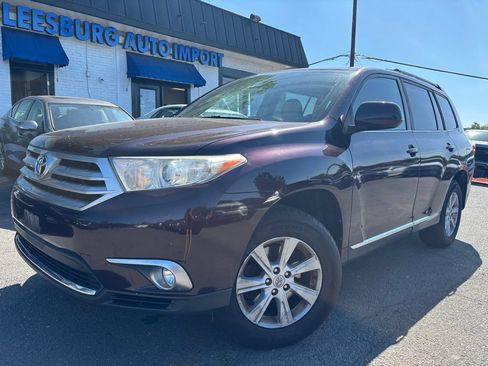 Used 2013 Toyota Highlander SE AWD/4WD image 2