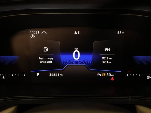 Used 2022 Volkswagen Taos SE w/ Driver Assistance Package image 39