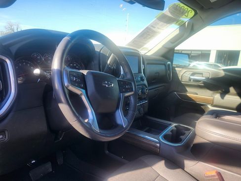 Used 2022 Chevrolet Silverado 1500 RST image 17