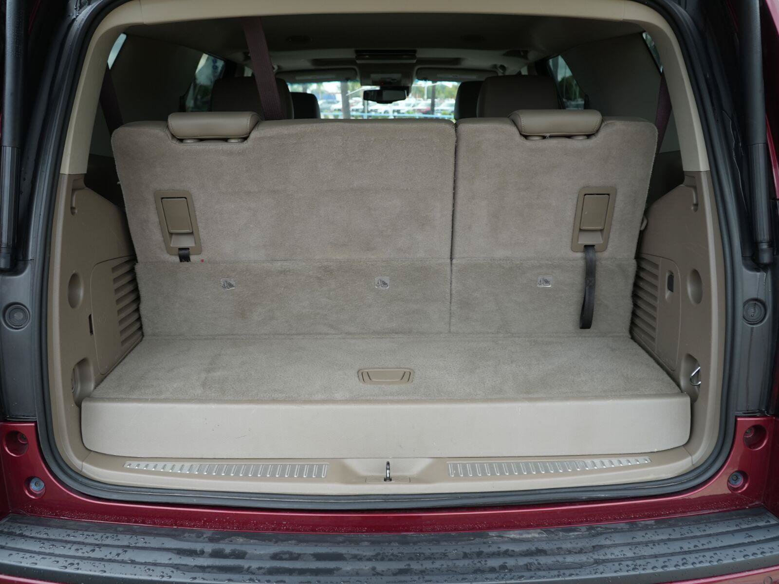 Used 2017 Chevrolet Tahoe LT RWD image 14