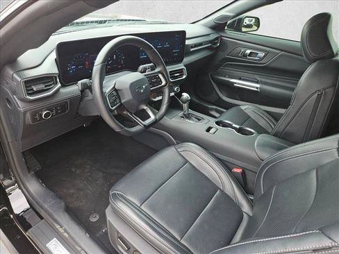 Used 2025 Ford Mustang GT Premium RWD image 12