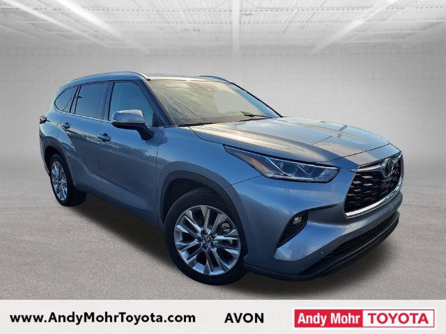 Used 2023 Toyota Highlander Limited FWD 360° Tour
