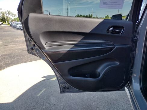 Used 2025 Dodge Durango GT AWD/4WD image 13