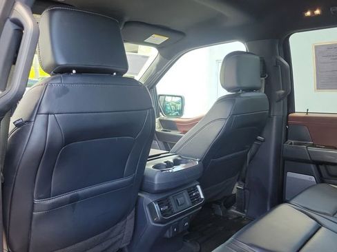Used 2023 Ford F150 Lariat AWD/4WD image 13