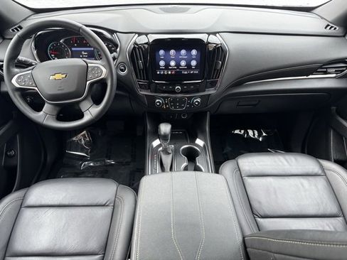 Certified 2023 Chevrolet Traverse LT image 12