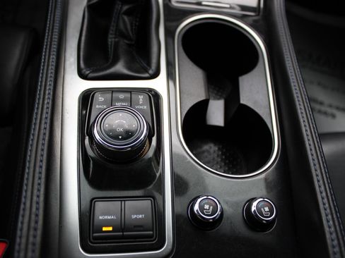 Used 2017 Nissan Maxima SR w/ Midnight Edition FWD image 29