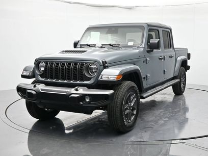 New 2026 Jeep Gladiator Sport