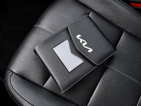 Used 2022 Kia Telluride EX w/ EX Premium Package AWD/4WD image 23