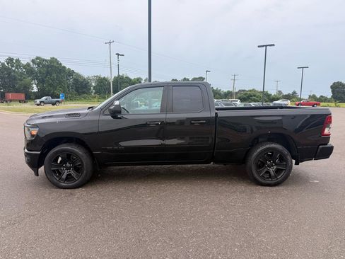 Used 2022 RAM 1500 Big Horn AWD/4WD image 6