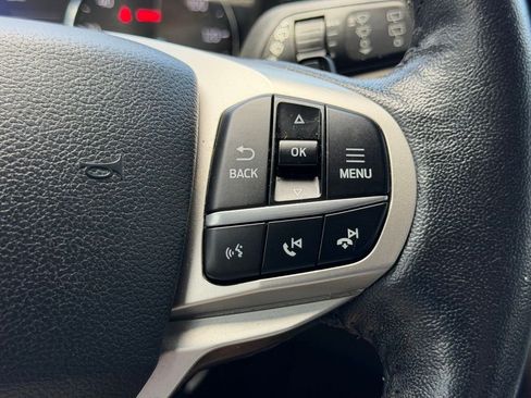 Used 2021 Ford Explorer XLT w/ Equipment Group 202A RWD image 34