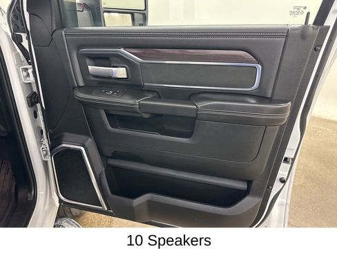 Used 2025 RAM 3500 Laramie AWD/4WD image 22
