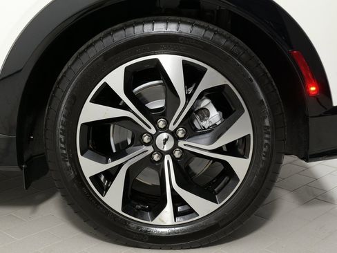 Used 2022 Ford Mustang Mach-E Premium image 56