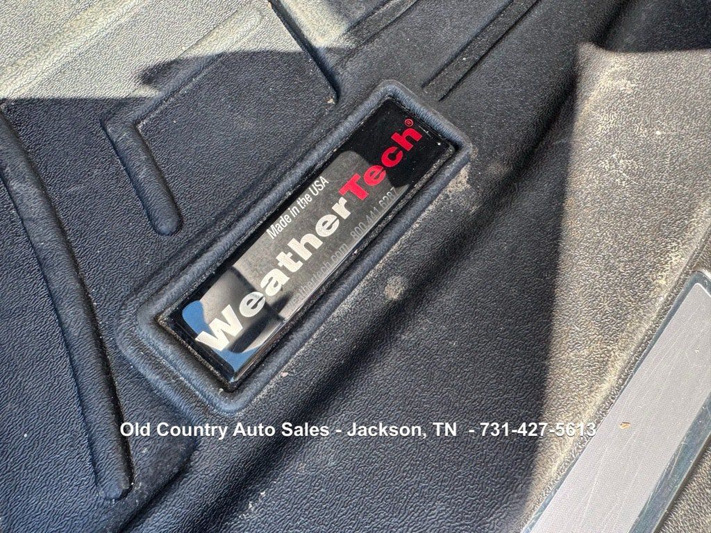 Used 2022 GMC Yukon SLT w/ SLT Luxury Package RWD image 39