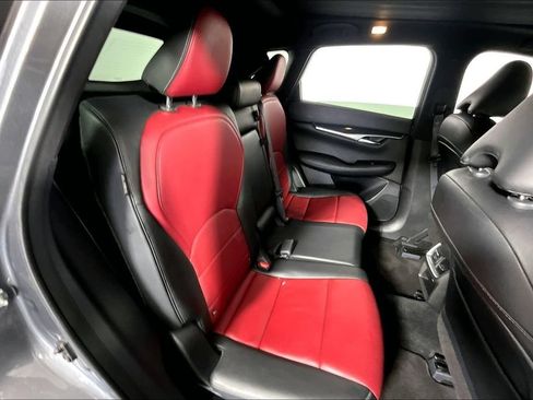 Used 2023 INFINITI QX50 Sport FWD image 27