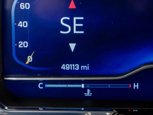 Used 2024 Chevrolet Silverado 1500 LT w/ Z71 Off-Road Package image 19