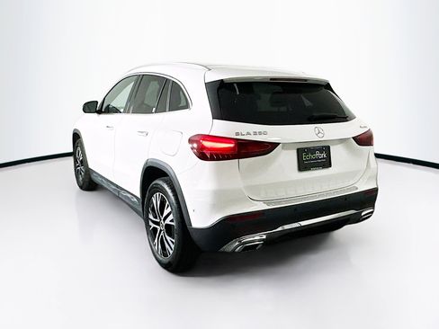 Used 2025 Mercedes-Benz GLA 250 4MATIC image 5
