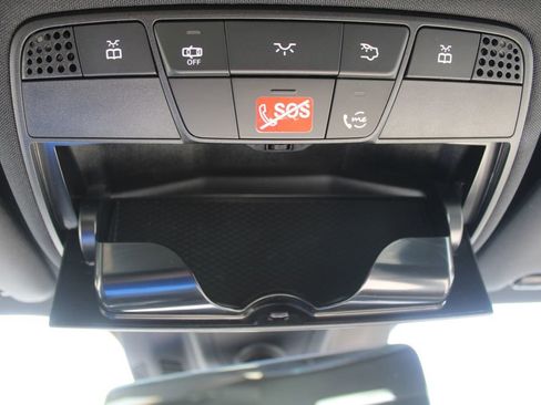 Used 2021 Mercedes-Benz E 350 Sedan image 59