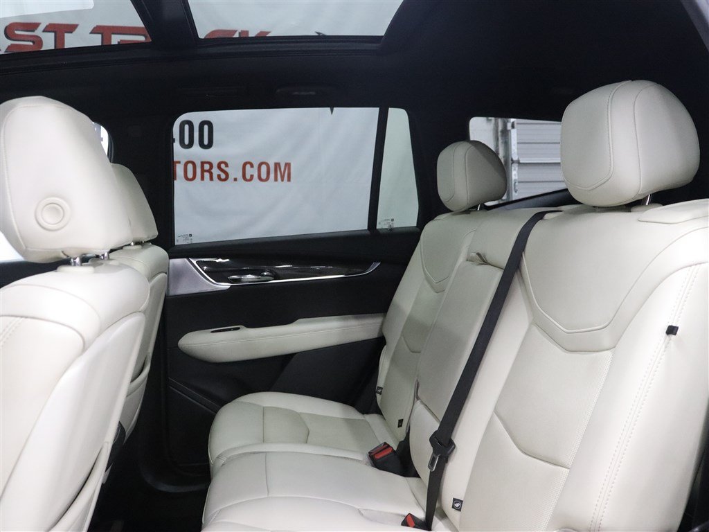 Used 2021 Cadillac XT6 Sport AWD/4WD image 23