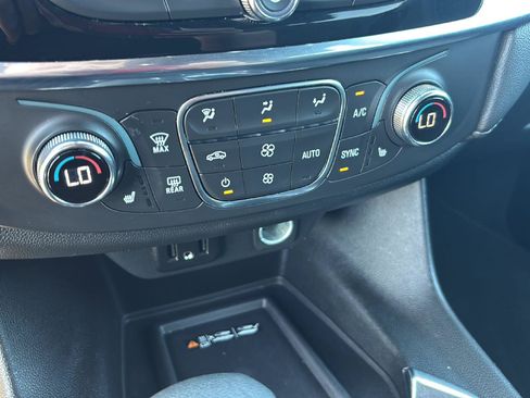 Used 2023 Chevrolet Traverse LT w/ Midnight/Sport Edition AWD/4WD image 26