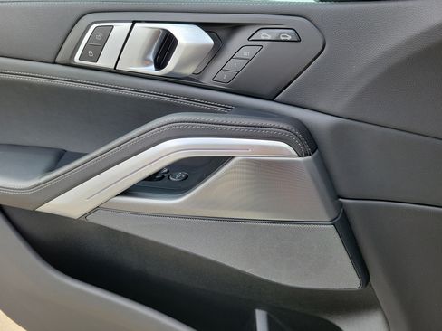 Used 2023 BMW X6 xDrive40i w/ M Sport Package AWD/4WD image 14
