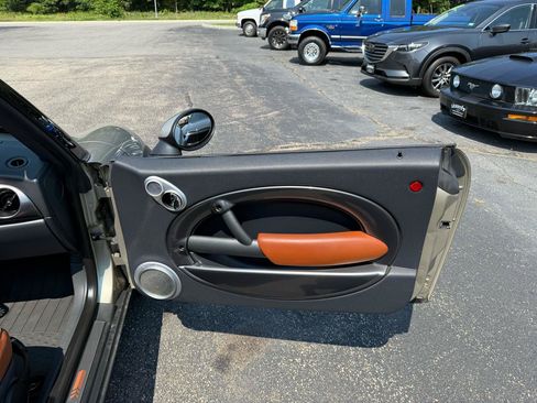 Used 2007 MINI Cooper Convertible FWD image 14