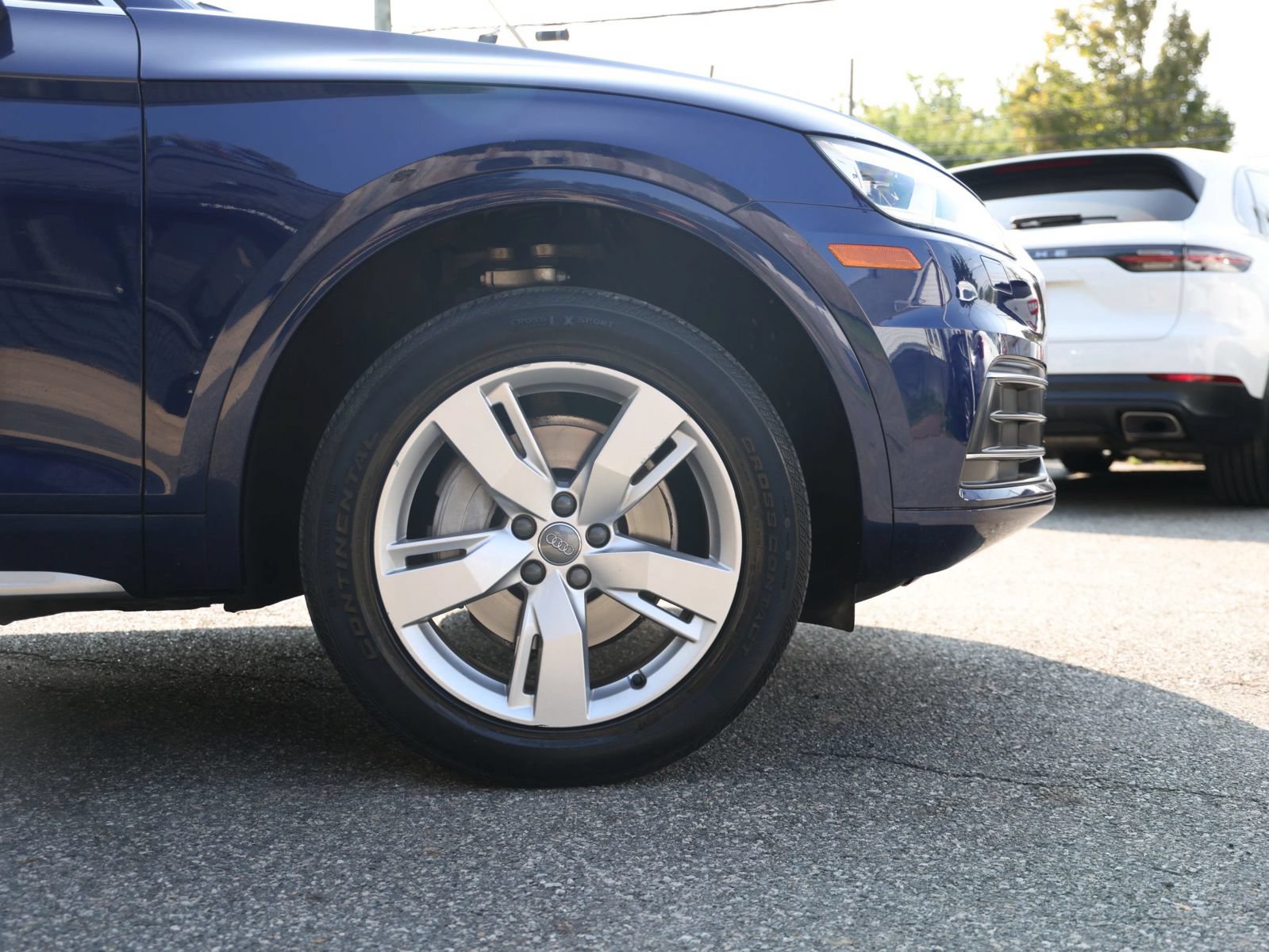 Used 2018 Audi Q5 2.0T Premium Plus w/ Premium Plus Package AWD/4WD image 4