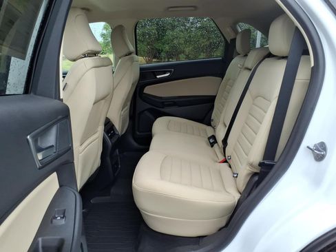 Certified 2024 Ford Edge SE AWD/4WD image 12