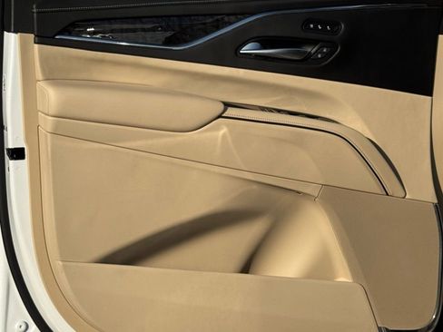 Certified 2023 Cadillac Escalade Premium Luxury w/ Performance Package image 16