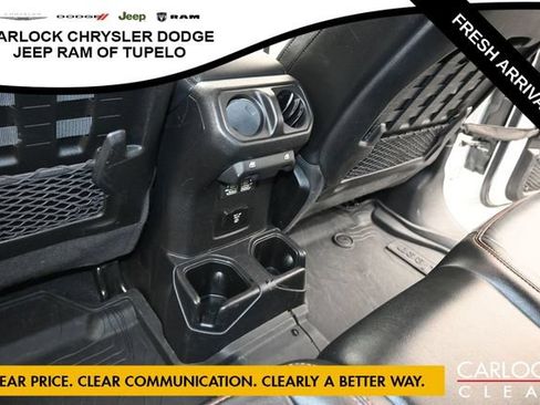 Used 2021 Jeep Gladiator Mojave AWD/4WD image 29
