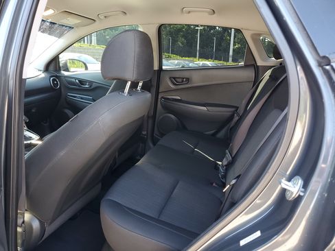 Used 2022 Hyundai Kona SEL FWD image 10
