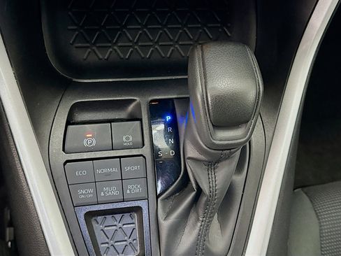 Used 2024 Toyota RAV4 LE image 25