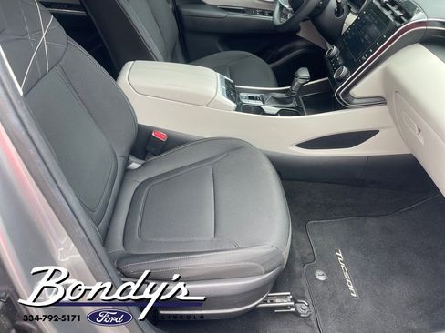 Used 2022 Hyundai Tucson SEL image 22