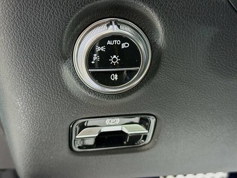 Used 2024 Mercedes-Benz C 63 AMG S image 10