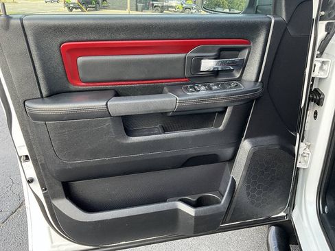 Used 2016 RAM 1500 Rebel AWD/4WD image 28