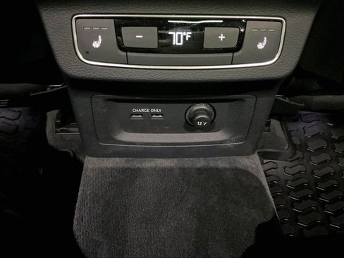 Certified 2023 Audi SQ5 Prestige w/ Prestige Package image 33