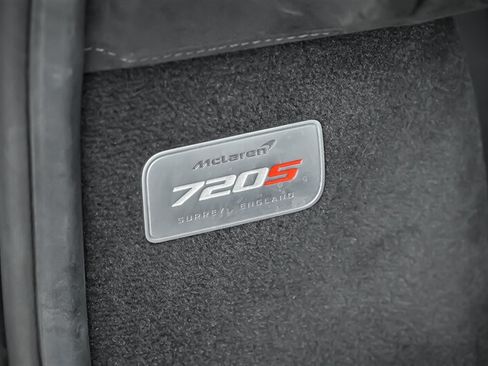Used 2022 McLaren 720S Luxury RWD image 28