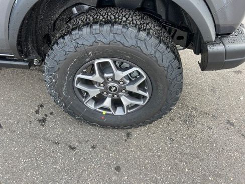 New 2023 Ford Bronco Badlands AWD/4WD image 22