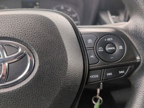 Certified 2023 Toyota Corolla LE image 18