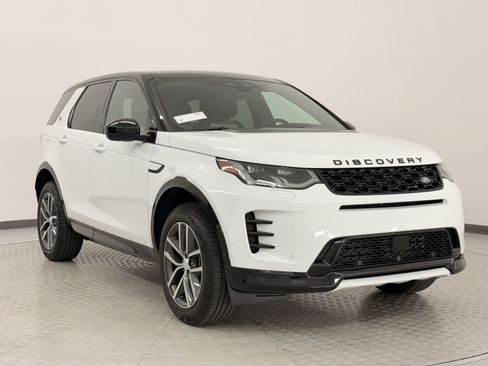 New 2025 Land Rover Discovery Sport Dynamic SE image 7