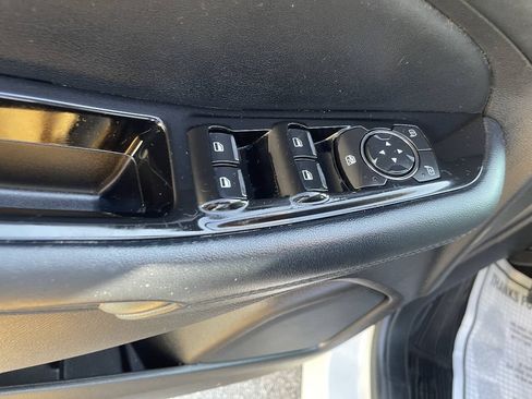 Used 2017 Ford Edge SEL w/ Equipment Group 201A AWD/4WD image 11